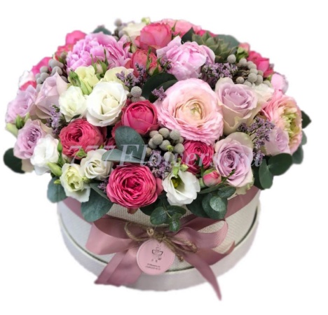 №0819 - Большая круглая коробка в розовом цвете - фото 777flowers