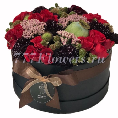 №0821 - Круглая черная шляпная коробка с цветами - фото 777flowers